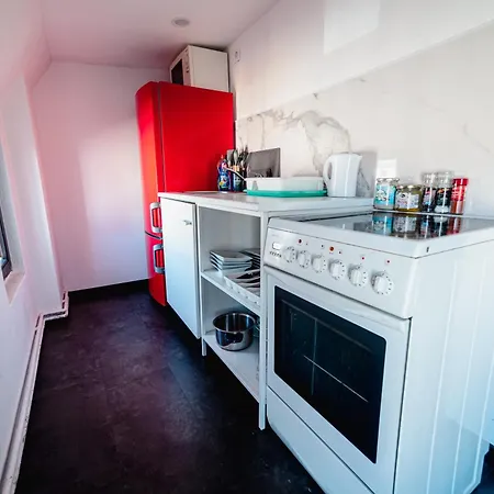 Moderner Altbau Fuer 3 Magdeburgo